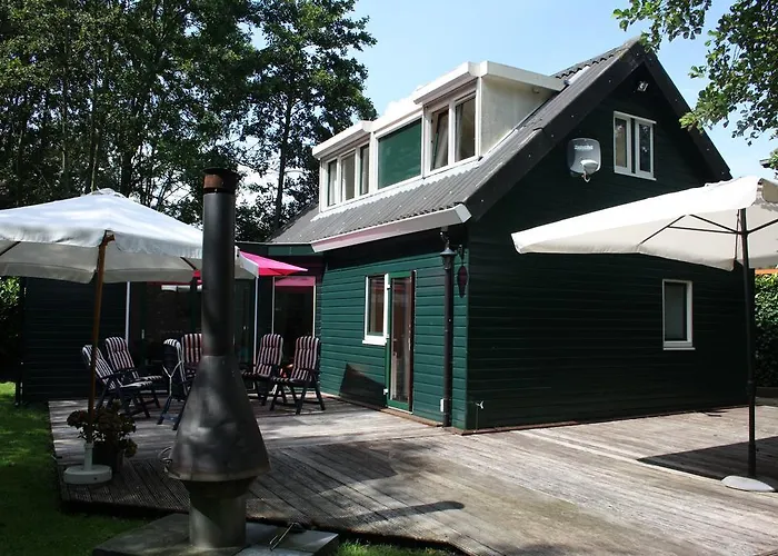 Holiday Home De Zuwe - Loosdrecht