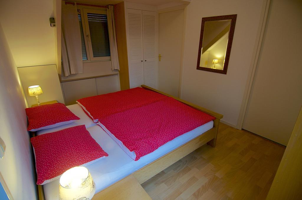 Holiday home Holiday De Zuwe - Loosdrecht Kortenhoef