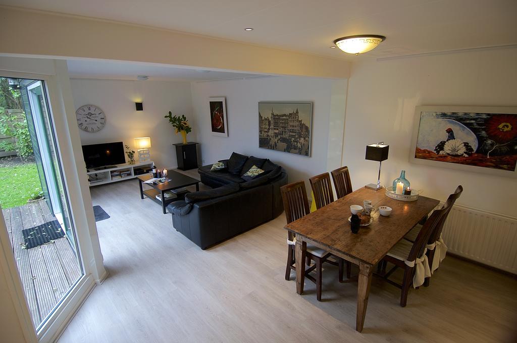 Holiday home Holiday De Zuwe - Loosdrecht *