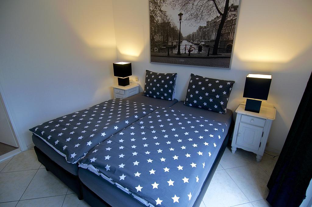 Holiday home Holiday De Zuwe - Loosdrecht *